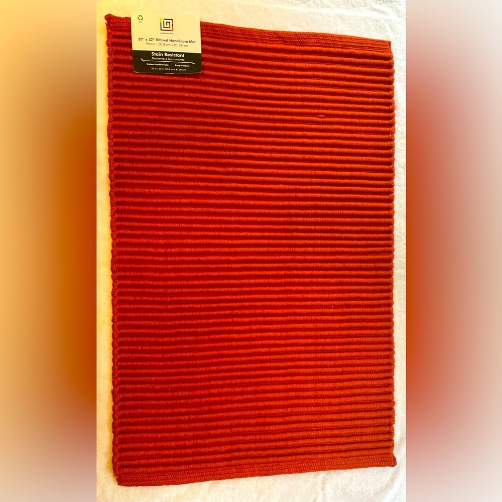 Burnt Orange Stain Resistant 20" x 32" Ribbed HandLoom Indoor Outdoor Rug - Picture 1 of 5